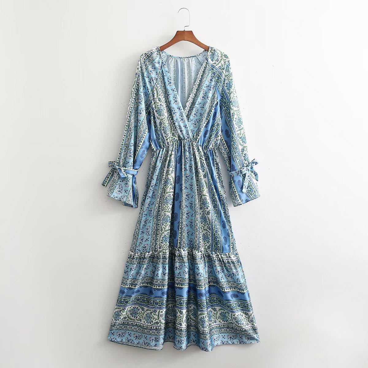 print vintage patchwork long-sleeve v neck dress NSLAY124199