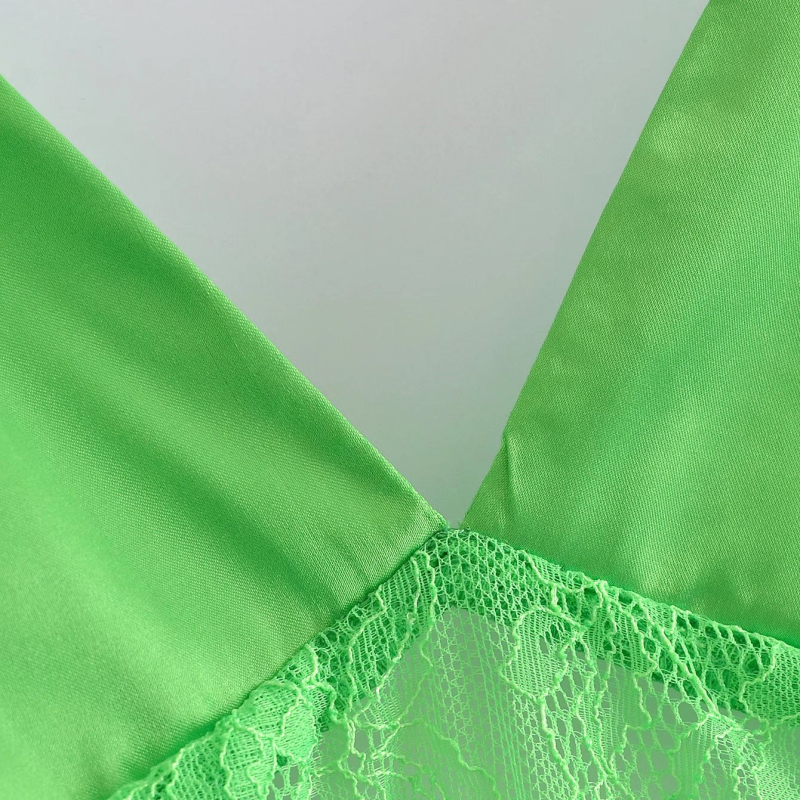 Vestido lencero de encaje con textura de raso de seda en color liso NSLAY127166